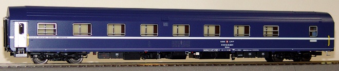 Passenger sleeping car type WLAm<br /><a href='images/pictures/LS_Models/47252.jpg' target='_blank'>Full size image</a>